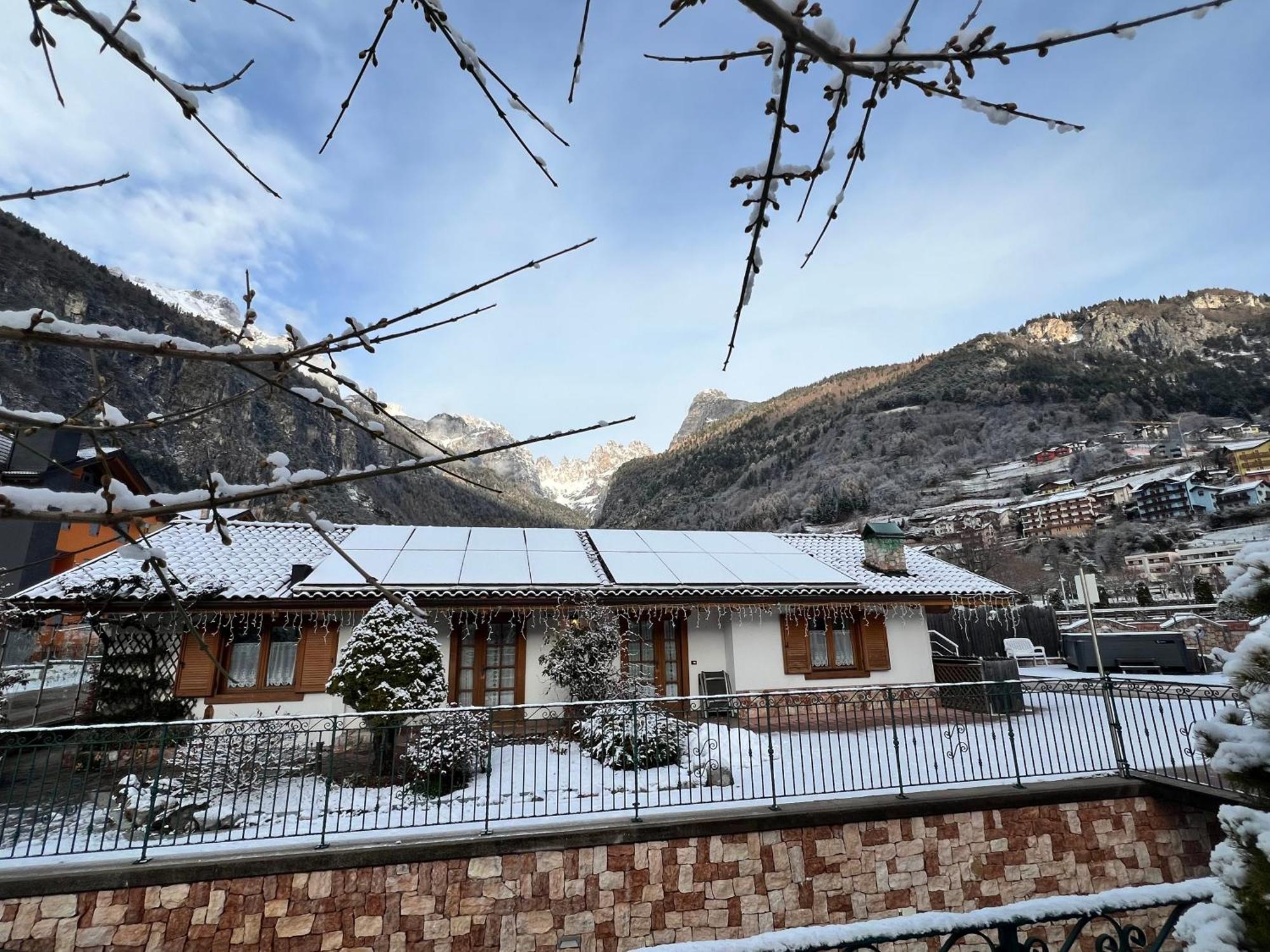 Chalet Al Lago Molveno Eksteriør billede